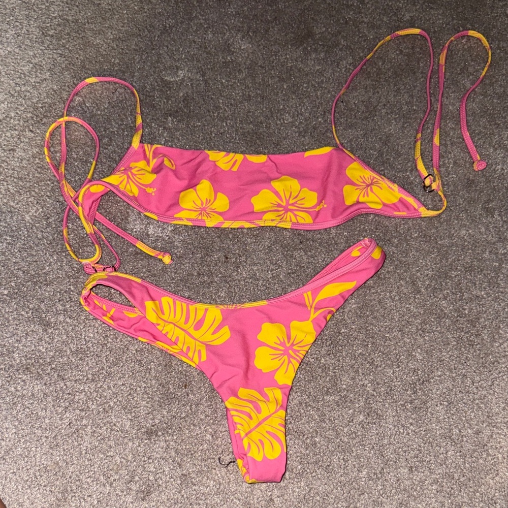 Tropical Pink and Yellow Women’s Swim Set